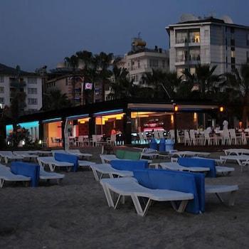 Delfino Lejlighedshotel